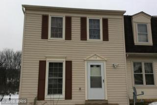 110 Andrew Pl, Dulles, VA 20164-4803