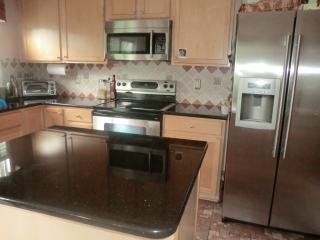 207 Willingham Rd, Cary NC  27560-9631 exterior