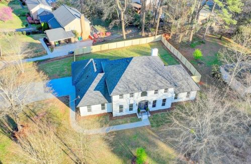 4160 Echo Woods Dr, Clarkston GA  30021-2708 exterior