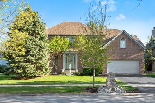 402 Burr Oak Dr, Oswego, IL 60543-7504