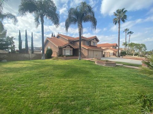 6963 Cypress Grove Dr, Riverside, CA 92506-6216