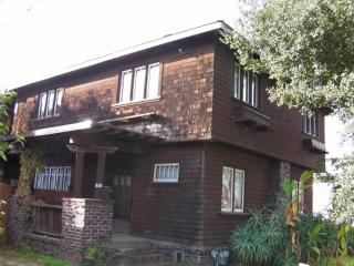 312 Santa Clara Ave, Alameda, CA 94501-3226