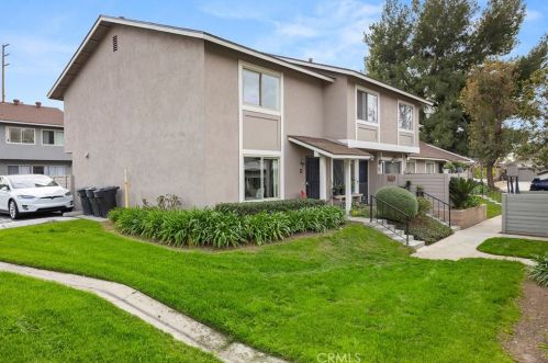 1714 Oak Knoll Dr, Anaheim, CA 92807-1315