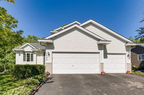 10998 Able St, Minneapolis, MN 55434-4532