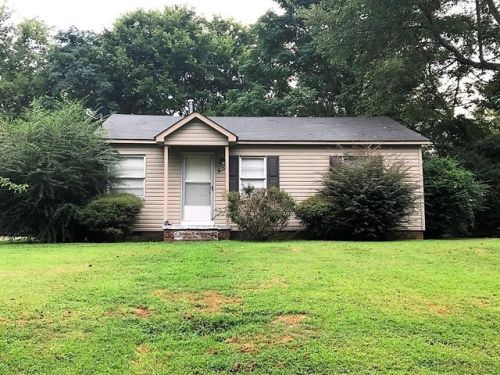 107 Montgomery St, Troy, MS 38863-2003