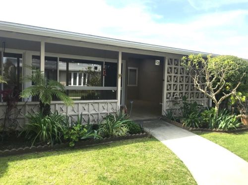 1701 Sunningdale Rd, Seal Beach, CA 90740-4792