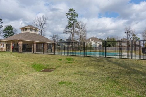 999 Briac Ln, Conroe TX  77301-4109 exterior