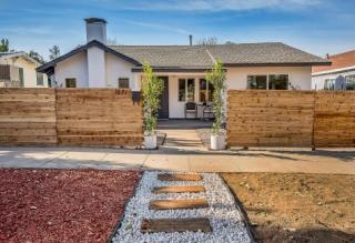 1621 Avenue 55, Los Angeles, CA 90042-1106