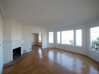 300 Upper Ter, San Francisco CA  94117-4518 exterior