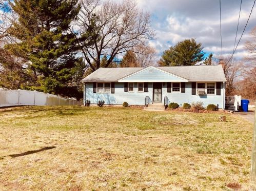 201 Long Hill Rd, Wapping, CT 06074-4214