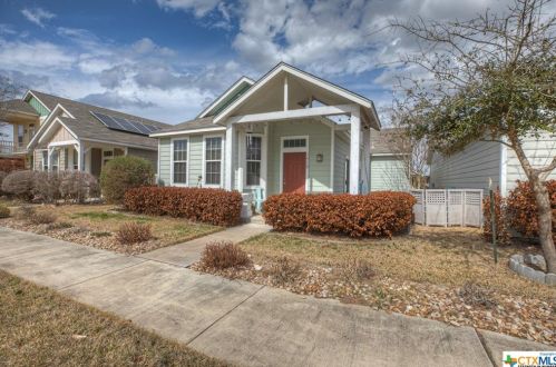 1512 Sanders, Uhland, TX 78640