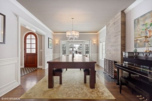 26 Golf Ave, Willowbrook IL  exterior