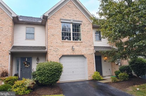 256 Saddle Ridge Dr, Harrisburg, PA 17110-3996