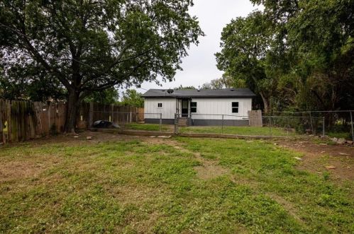 3306 29th St, Fort Worth TX  76106-3404 exterior
