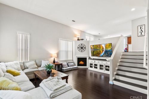 3530 Lahaina Ct, Riverside, CA 92503-4997