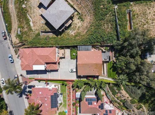 86 Las Flores Dr, Chula Vista CA  91910-1966 exterior