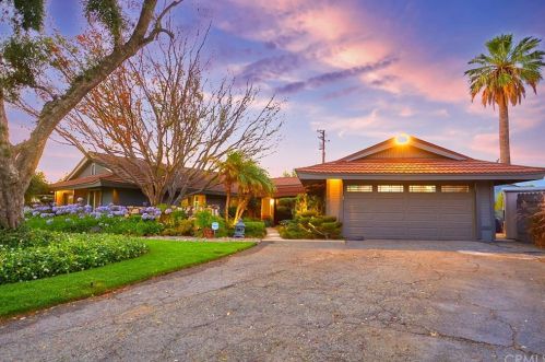 5827 Magnolia Ave, Rialto, CA 92377-3953