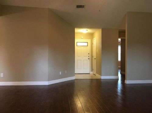 6803 Harpers Dr, Richmond TX  77469-5950 exterior