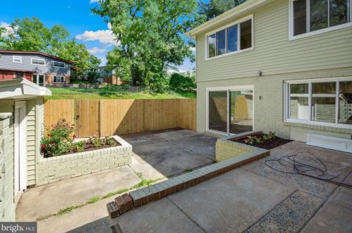 11413 Fairoak Dr, Silver Spring MD 20902-3137 exterior