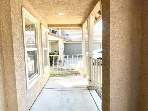 10315 Sagres Way, Elk Grove, CA 95757-3412