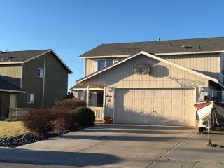 6119 Candlestick Dr, Pasco, WA 99301-7818