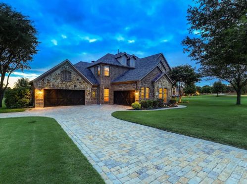2501 Rock Haven Dr, Lewisville, TX 75022-8177