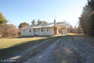 13 Sharon Dr, Boyce, VA 22620-9704