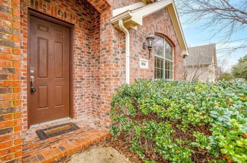 8016 Pretoria Pl, Fort Worth TX  76123-1831 exterior