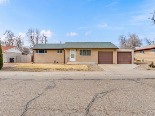 1909 Comanche Rd, Pueblo, CO 81001-1421