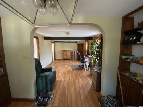 90 Clearview Ave, Torrington, CT 06790-5626