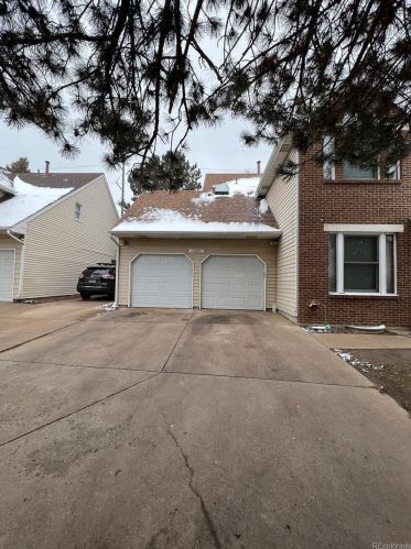 16881 Hialeah Ave, Denver, CO 80015-4111