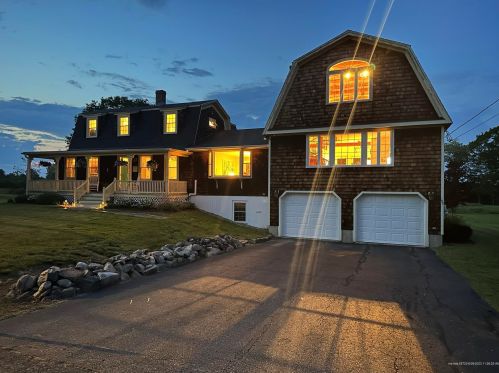 99 Cider Hill Rd, York, ME 03909-5238