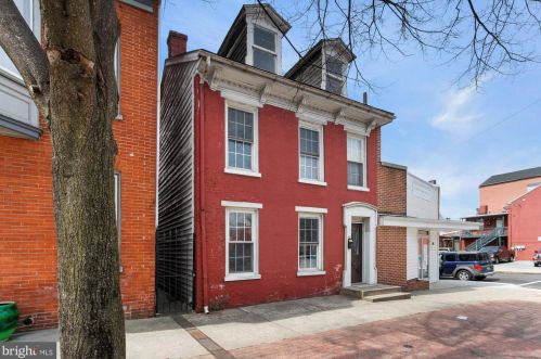 402 George St, York, PA 17401-1716