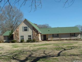 97 Alamo Hwy, Trenton, TN 38382-9680