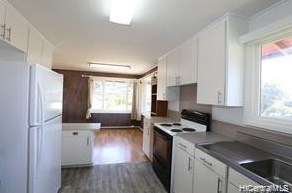 3050 Manoa Rd, Honolulu HI  96822-3301 exterior