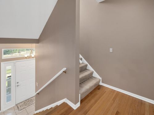 2704 Greenwood Ave, Arlington Hts IL  60004-8429 exterior