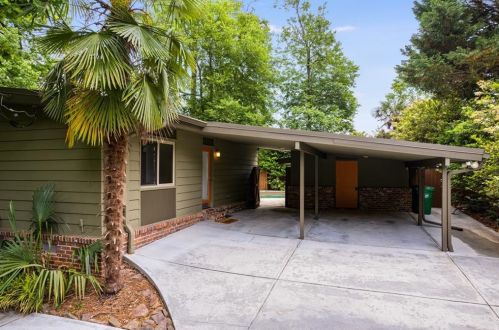 2625 Flemington Rd, Atlanta GA  30345-3507 exterior