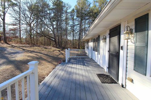 431 Pleasant Valley Rd, Silver Creek, GA 30173-2134