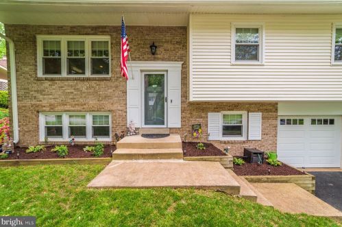 7219 Willow Oak Pl, Springfield VA  22153-1543 exterior