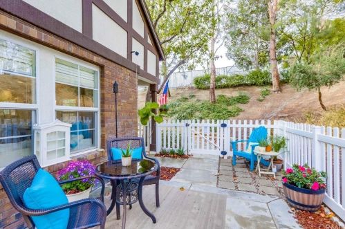 85 Three Vines Ct, San Juan Capistrano, CA 92694-0408