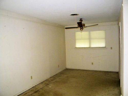 5108 Bob Dr, Fort Worth, TX 76180-7020