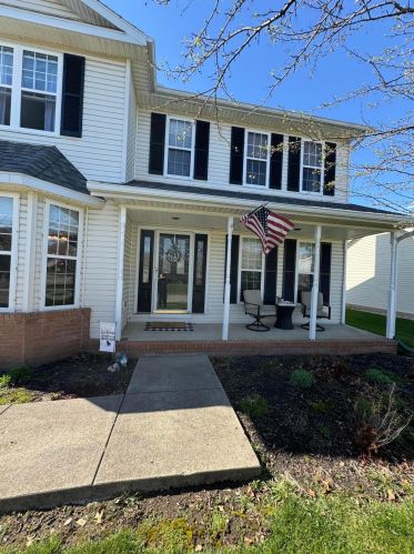 2747 Ashlar Dr, Springfield OH  45503-1862 exterior