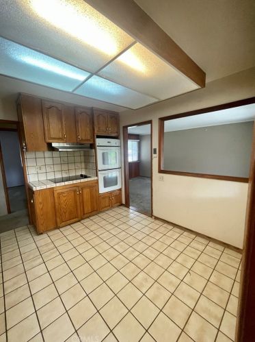 1936 Harle Ave, Anaheim CA  92804-6020 exterior