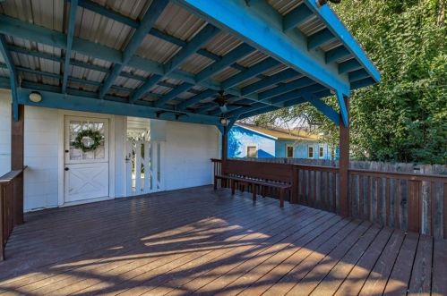 1000 Alegria Rd, Austin TX  78757-3218 exterior