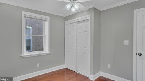 1717 4 St, Philadelphia PA 19148-1801 exterior