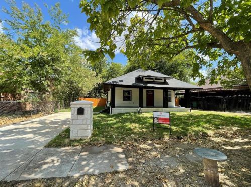 1205 15th Pl, Fort Worth, TX 76164-8708