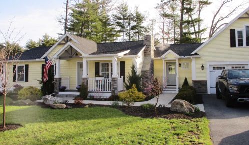 106 Folly Mill Rd, Seabrook, NH 03874-4015