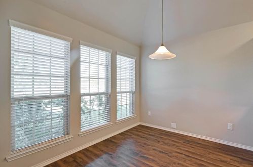 1042 Pleasant Bnd, Conroe TX  77301-1898 exterior