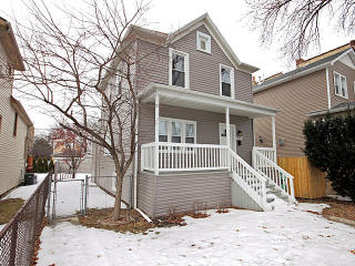 4108 Monticello Ave, Chicago, IL 60618-2012