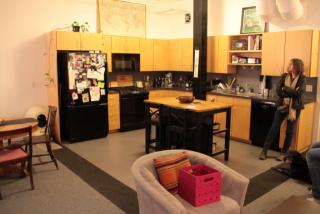 725 Flanders St, Portland OR  97209-3533 exterior